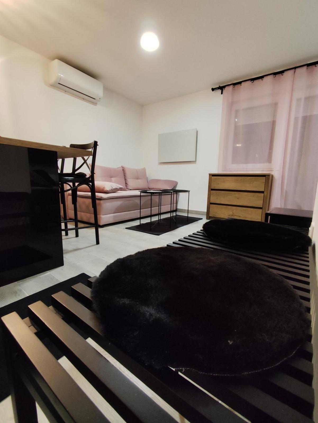 Oniks Apartamento Lipik Exterior foto